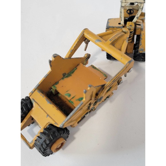 Vintage ERTL Toys Earth Mover Scrapper - Picture 5 of 5